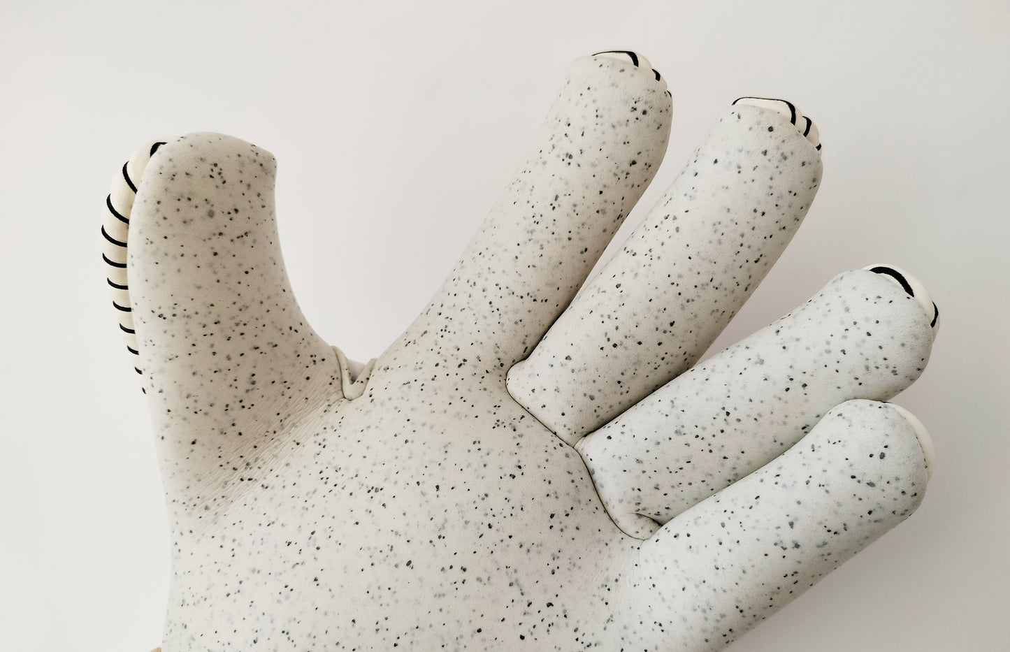 Altro Glove II - 2024 Reissue // Quartz grip