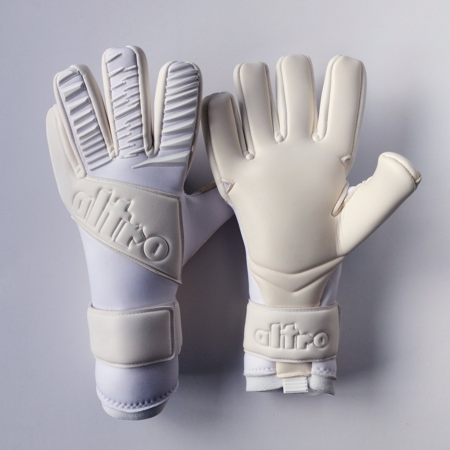 Altro Glove I - 2026 // Contact - Negative Cut